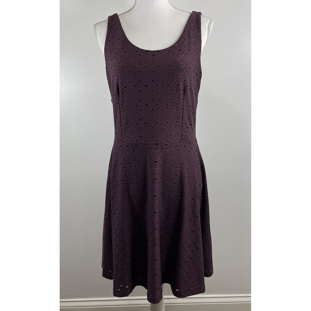 Loft Outlet Women's medium Purple Eyelet Cutout Back Dress NEW
